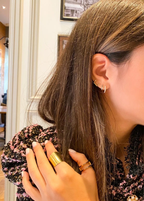 "Hug Earring" - Image 2