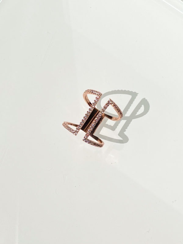 "White Stone Ring" - Image 4