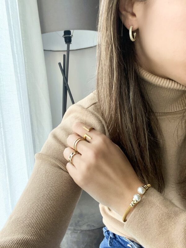 ''Double Pearl Bracelet" - Image 3